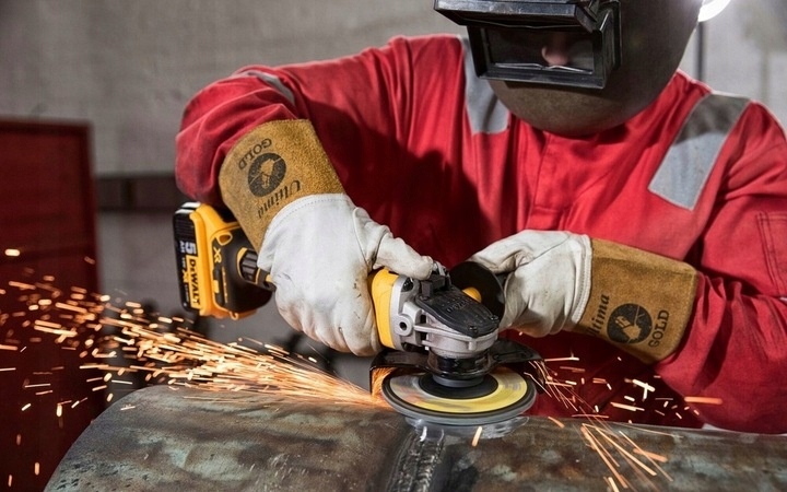 DeWalt DCG405N SZLIFIERKA KĄTOWA BEZSZCZOTKOWA akumulatorowa 18V Marka DeWalt