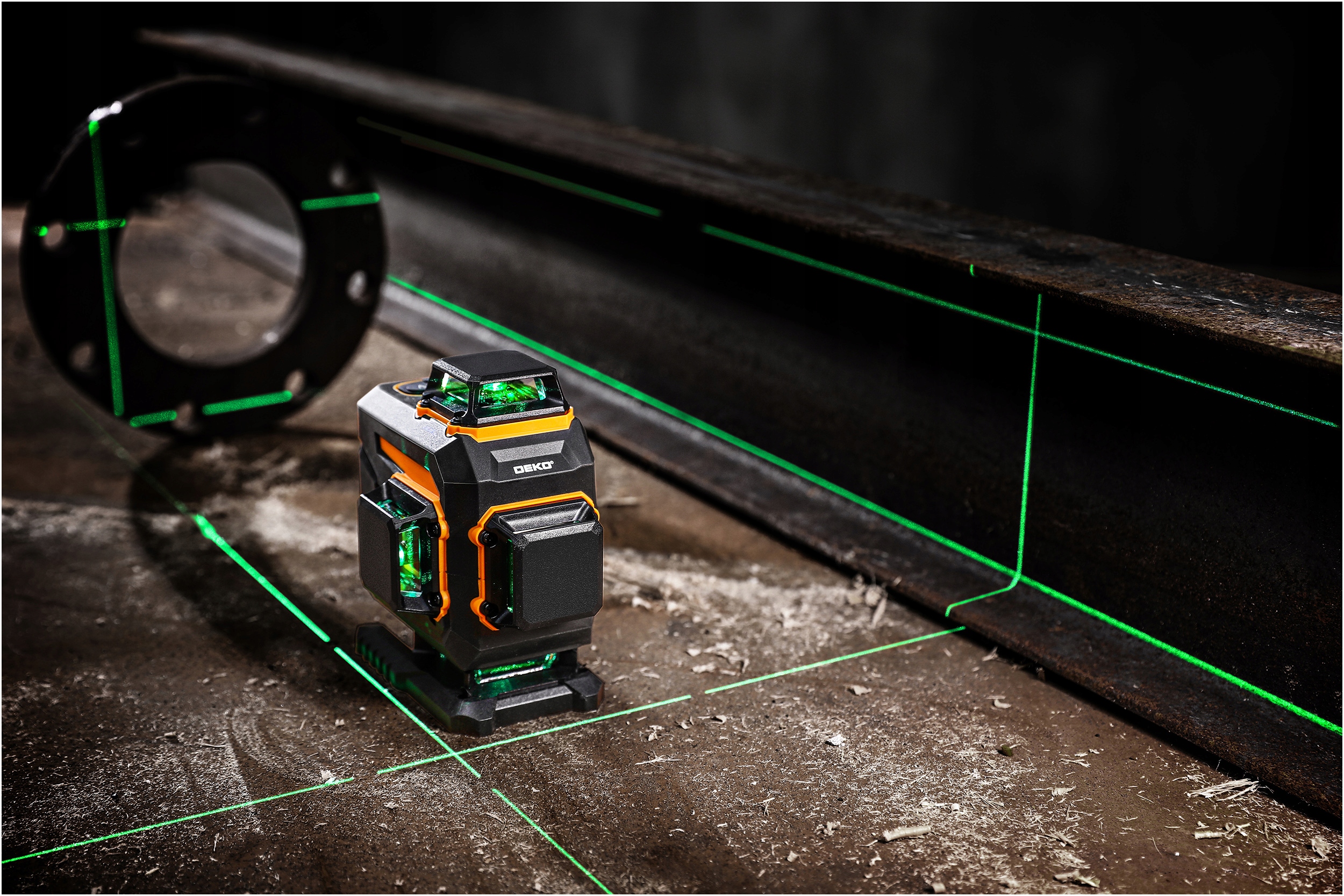 POZIOMICA LASEROWA 360 PRO PŁASZCZYZNOWA 4D LASER KRZYŻOWY ZIELONY DEKO Zasilanie akumulatorowe