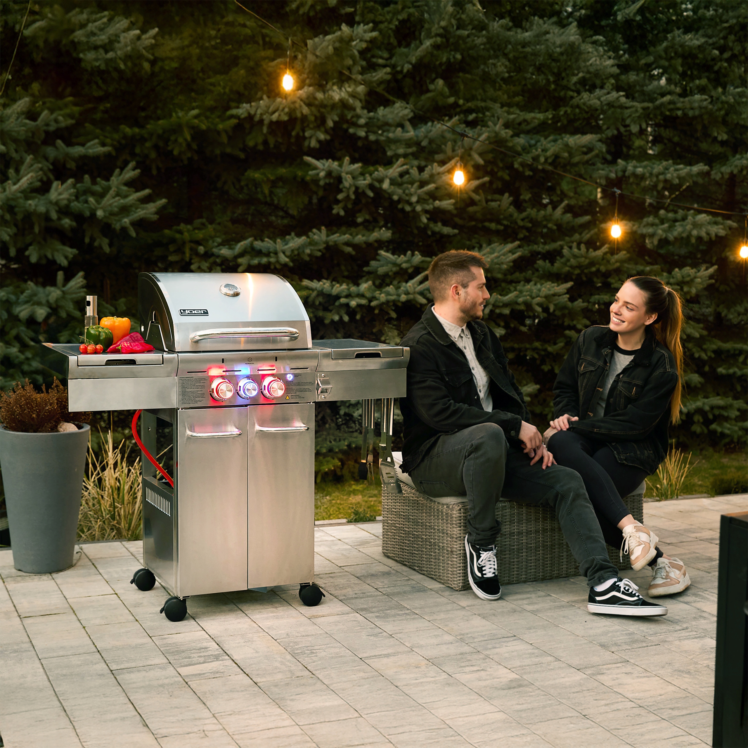 Grill gazowy Ogrodowy ŻELIWNY nierdzewny Yoer 2+1 +10,15 kW +szafa na butlę Waga 36 kg
