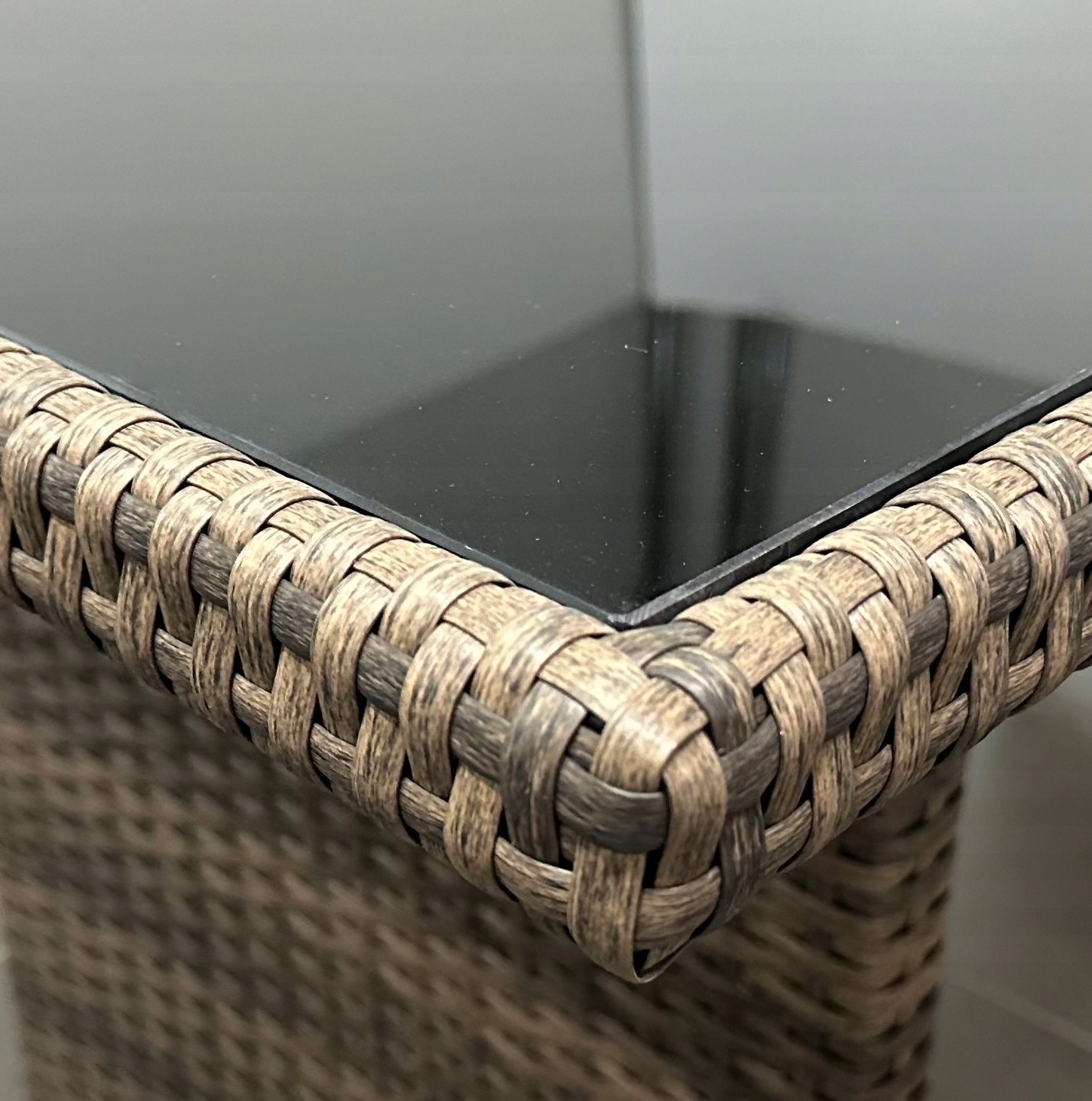 Meble ogrodowe / Zestaw wypoczynkowy / Technorattan Narożnik / Jasny Brąz Materiał dominujący technorattan