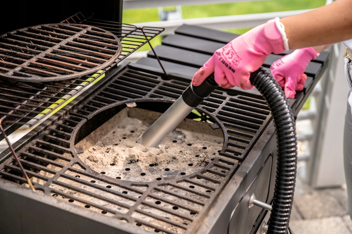 ODKURZACZ KOMINKOWY DEDRA 1200W 20L 19 kPa Separator do popiołu grilla Wydatek powietrza 44 l/s