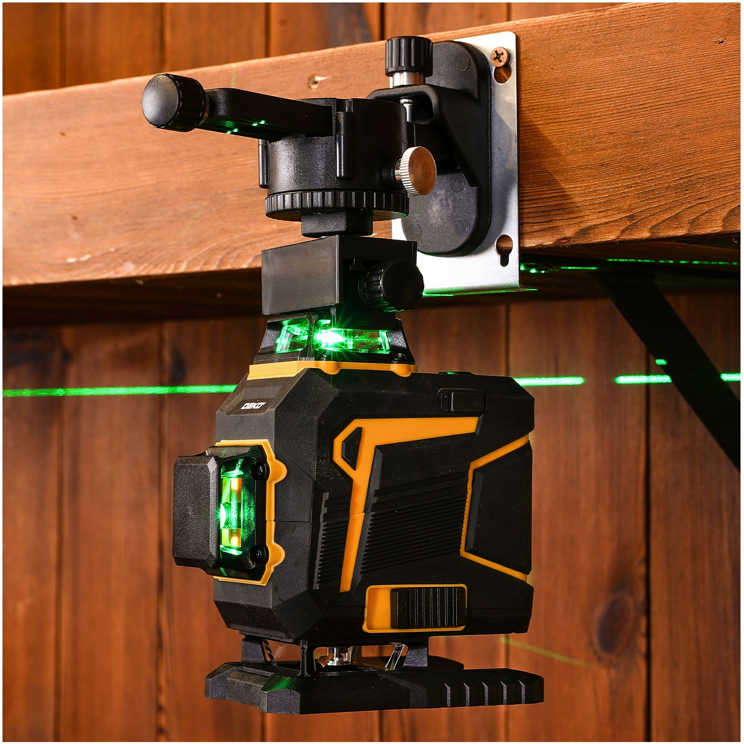 POZIOMICA LASEROWA 360 PRO PŁASZCZYZNOWA 4D LASER KRZYŻOWY ZIELONY DEKO Dokładność pomiaru (+/-) 0.2 mm