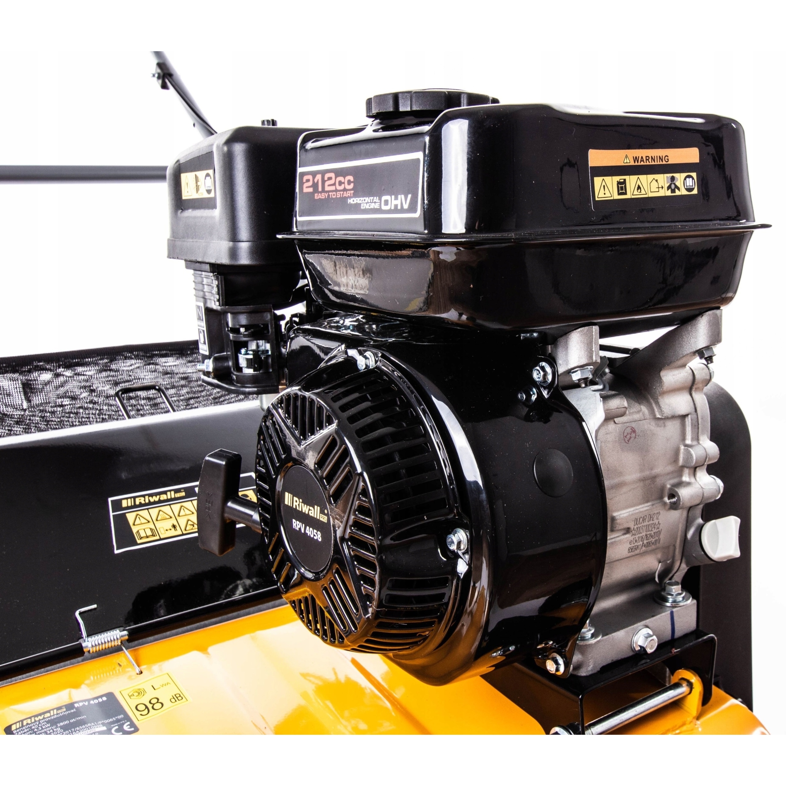 MOCNY AERATOR WERTYKULATOR SPALINOWY 4300W 10KM RIWALL 2 WAŁKI Głębokość robocza max 120 mm